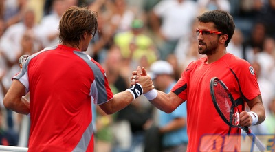פרר וטיפסרביץ´ בסיום המשחק הגדול (GettyImages) פרר וטיפסרביץ´ בסיום המשחק הגדול (GettyImages)