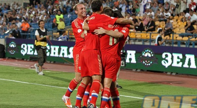 אלכסנדר קרז´אקוב חוגג את שער היתרון (שי לוי) אלכסנדר קרז´אקוב חוגג את שער היתרון (שי לוי)