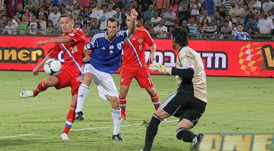 פאיזולין כובש (משה חרמון) פאיזולין כובש (משה חרמון)