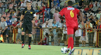 בן שושן מול פטי (משה חרמון)