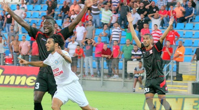 קדוסי אחרי השער (משה חרמון)