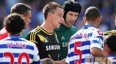 אנטון פרדיננד עובר על פני טרי ולא לוחץ את ידו (GettyImages)