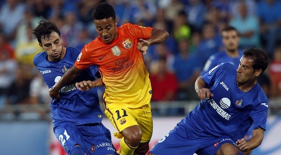 טיאגו עם הכדור (רויטרס)