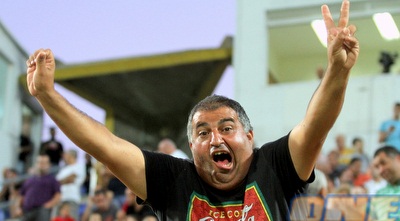 אפי הנמר. במכבי הרצליה יודעים שהוא מעודד אחרות? (יניב גונן)