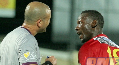 אושינאווה מנסה לשכנע את בר נתן. לא הלך לו (משה חרמון)