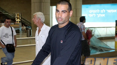 אנדי רם. ישתדל לדרבן מהצד (חגי ניזרי) אנדי רם. ישתדל לדרבן מהצד (חגי ניזרי)