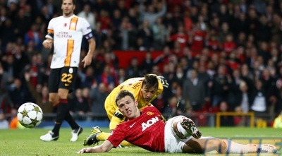 מייקל קאריק כובש את שער היתרון ליונייטד (רויטרס)