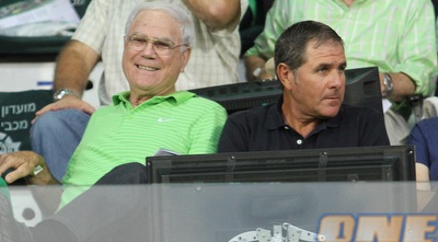 יעקב שחר ואלי גוטמן (עמית מצפה)