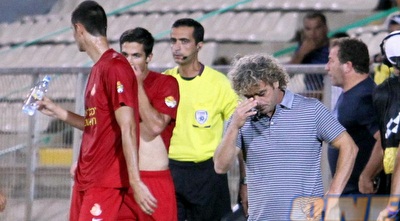 עטר לא מאמין שזה קורה לו (עמית מצפה)