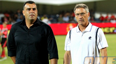 טבק וקורצקי. עוזר המאמן סבור שמדובר במשחק קשה מאוד (שי לוי)