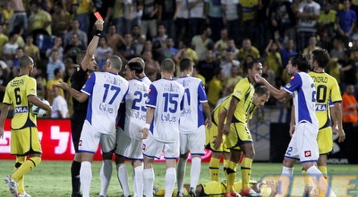 אחרי שתי דקות גם טאסבקי ראה אדום (יוסי ציפקיס)