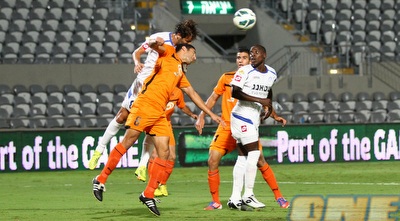 גל כהן ואסי בלדוט בקרב אווירי (שי לוי)