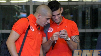 מה מראה חנן ממן לטל בן חיים? (יניב גונן)