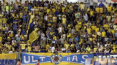 הקהל של מכבי. חזר לבלומפילד (יוסי ציפקיס) הקהל של מכבי. חזר לבלומפילד (יוסי ציפקיס)