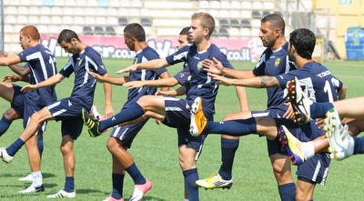 שחקני נתניה באימון (שי לוי)