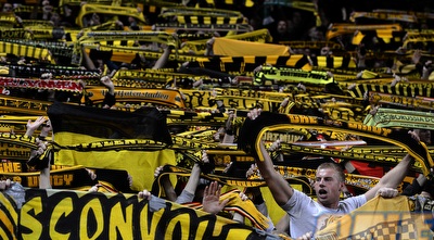 אוהדי בורוסיה דורטמונד (רויטרס)