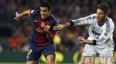 ראמוס רודף אחרי פדרו (רויטרס) ראמוס רודף אחרי פדרו (רויטרס)