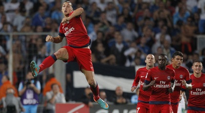 זלאטן איברהימוביץ´ חוגג. תדמיינו את CR7 לידו... (רויטרס)