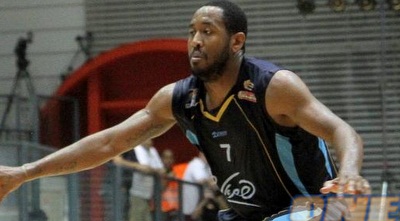 יוגב אוחיון מול אוסטין פרימן (יניב גונן)