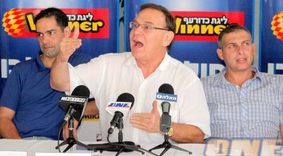 יעקב שטופמן (משה חרמון)