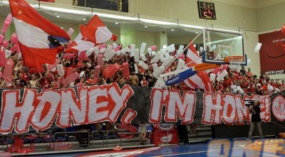 אוהדים בבית מכבי. במחזור הקרוב שביתה (יוסי ציפקיס) אוהדים בבית מכבי. במחזור הקרוב שביתה (יוסי ציפקיס)