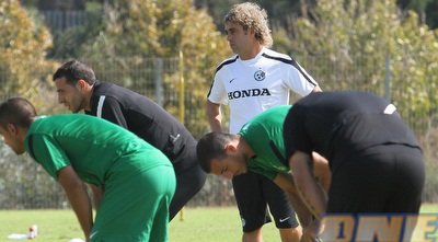 ראובן עטר והשחקנים. פרידה קשה מהמדים הירוקים (עמית מצפה)