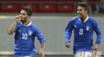 אינסינייה עם האצבע בפה (רויטרס)