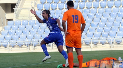 בלילטי חוגג את הכיבוש, אסף כהן מתקשה להתאושש (יניב גונן) בלילטי חוגג את הכיבוש, אסף כהן מתקשה להתאושש (יניב גונן)