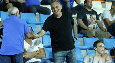 אברהם גרנט (יוסי ציפקיס)