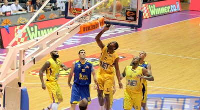 דייסון קולע (משה חרמון)