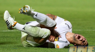 קובי מויאל נאנק מכאבים (שי לוי) קובי מויאל נאנק מכאבים (שי לוי)