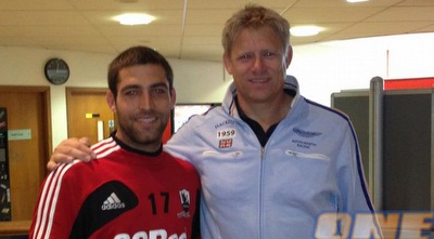 איתי שכטר עם פיטר שמייכל (ONE)