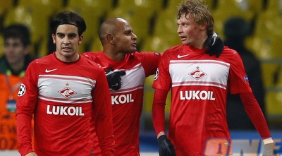 ארי, מקייב וחוראדו חוגגים (רויטרס)