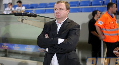 פאבל ורבה והז´קט החדש שקיבל מאשתו (יוסי ציפקיס)