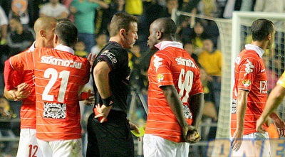 ומורחק (משה חרמון)