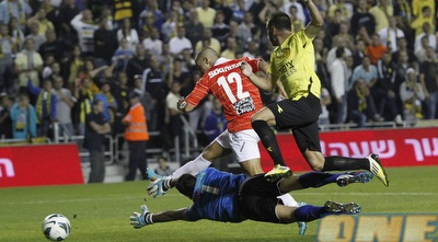 בן חיים כובש את השוויון (יוסי ציפקיס)