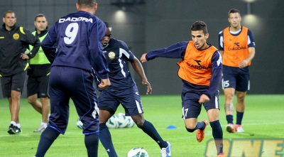 חטיב בפעולה על הדשא (יניב גונן)