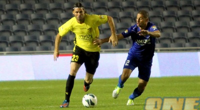 דריו פרננדס מול עשהאל בן שבת. הקשר הבית&qout;רי נעצר במשקוף (יניב גונן)