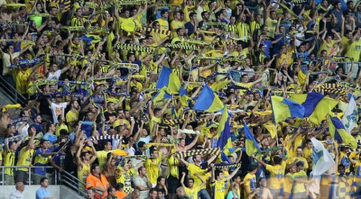 אוהדי מכבי מאושרים (שי לוי) אוהדי מכבי מאושרים (שי לוי)