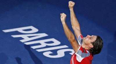 דוד פרר חוגג בברסי (רויטרס) דוד פרר חוגג בברסי (רויטרס)