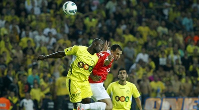 פינאס ודמארי עולים לכדור גובה, שבחון מצלם (יוסי ציפקיס)