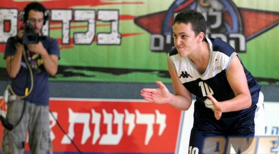 גיא גרינשטיין (משה חרמון)