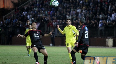 ויצמן ודוידוב מול חן עזריאל (יניב גונן)