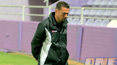 ברק בכר (משה חרמון)