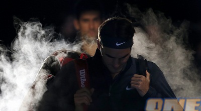 איזו דרמה. ג´וקוביץ´ ברקע, פדרר בפרונט. ככה זה גם יגמר? (רויטרס)