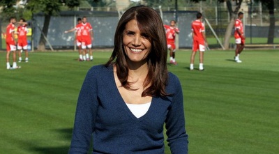 אלונה ברקת (ליאור טימור)