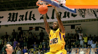 האסל מטביע (משה חרמון) האסל מטביע (משה חרמון)