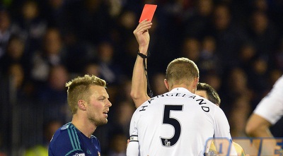 הנגלאנד רואה אדום (רויטרס)