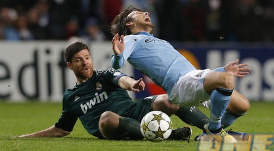 אלונסו מפיל את סילבה. הסיטיזנס שוב נכשלו (רויטרס)