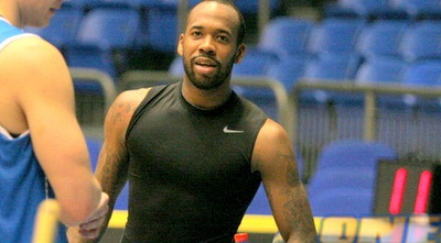 בובי בראון (משה חרמון)